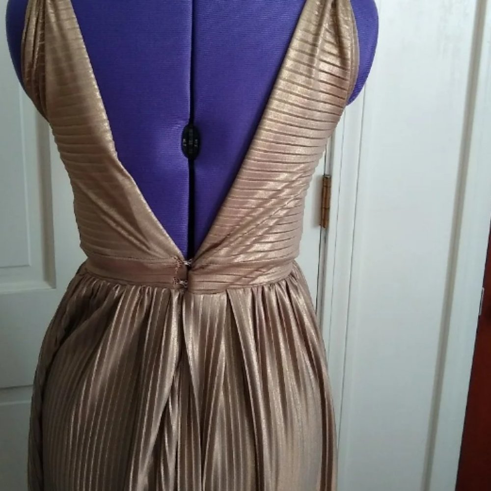 Handmade gold maxi dress - Picture 3 of 7